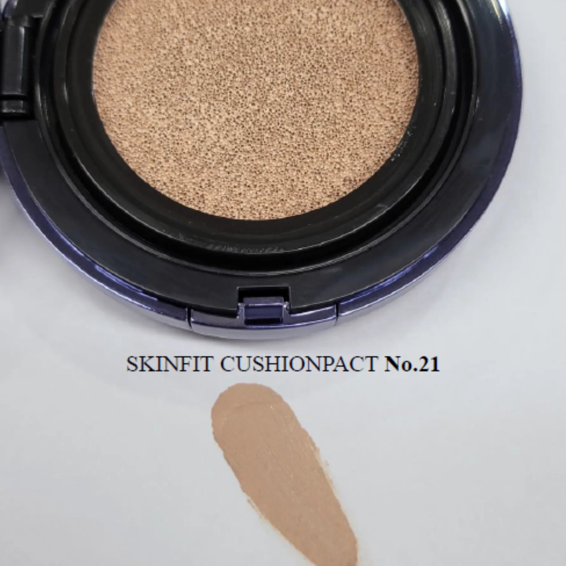 Inovatyvus cushion makiažo pagrindas su keičiamu užpildu SPF50+ PA+++, 15g + 15g