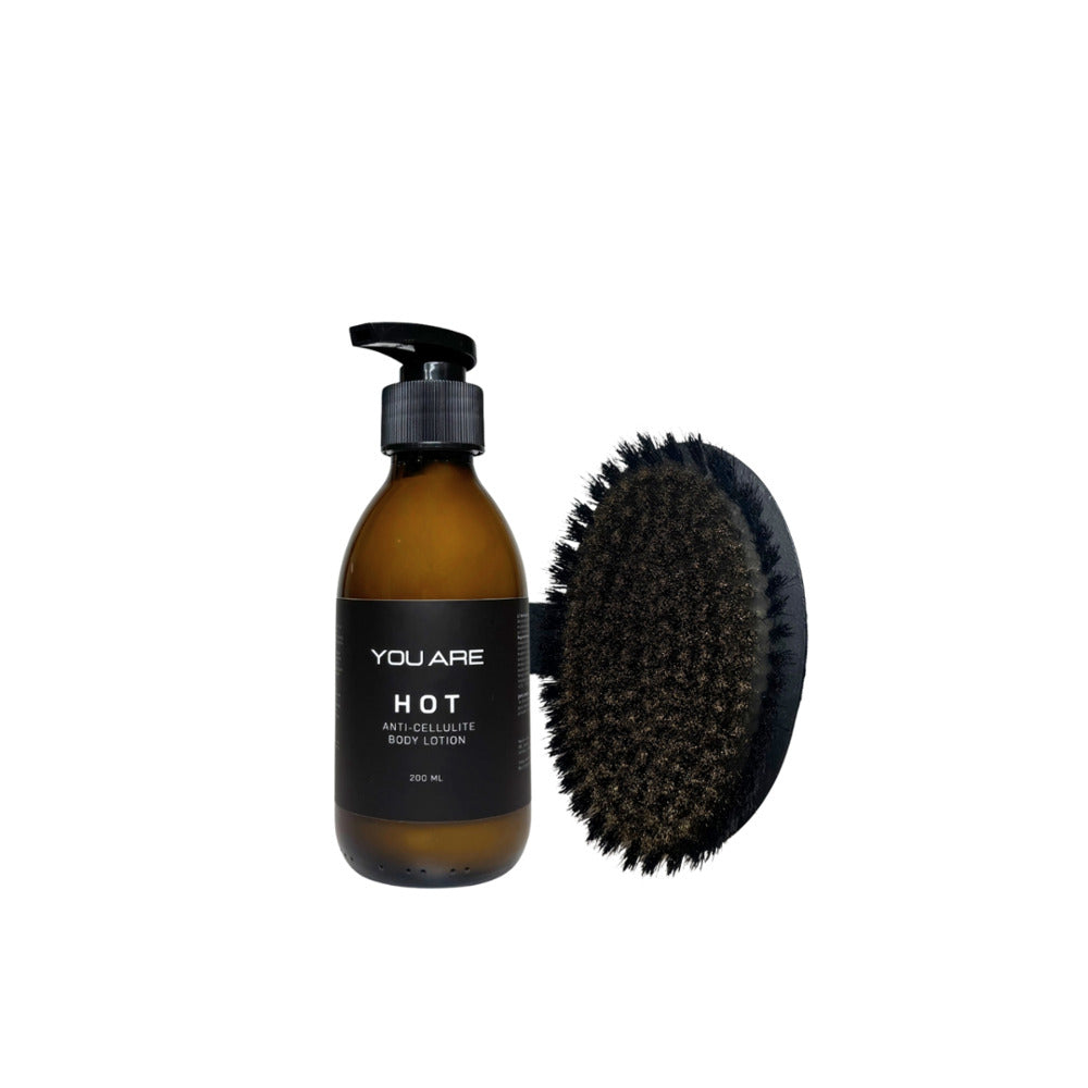 YOU ARE kasdienis rinkinys celiulitui mažinti: sauso šveitimo kūno šepetys su jonais + vėsinantis anticeliulitinis kūno losjonas, 200 ml