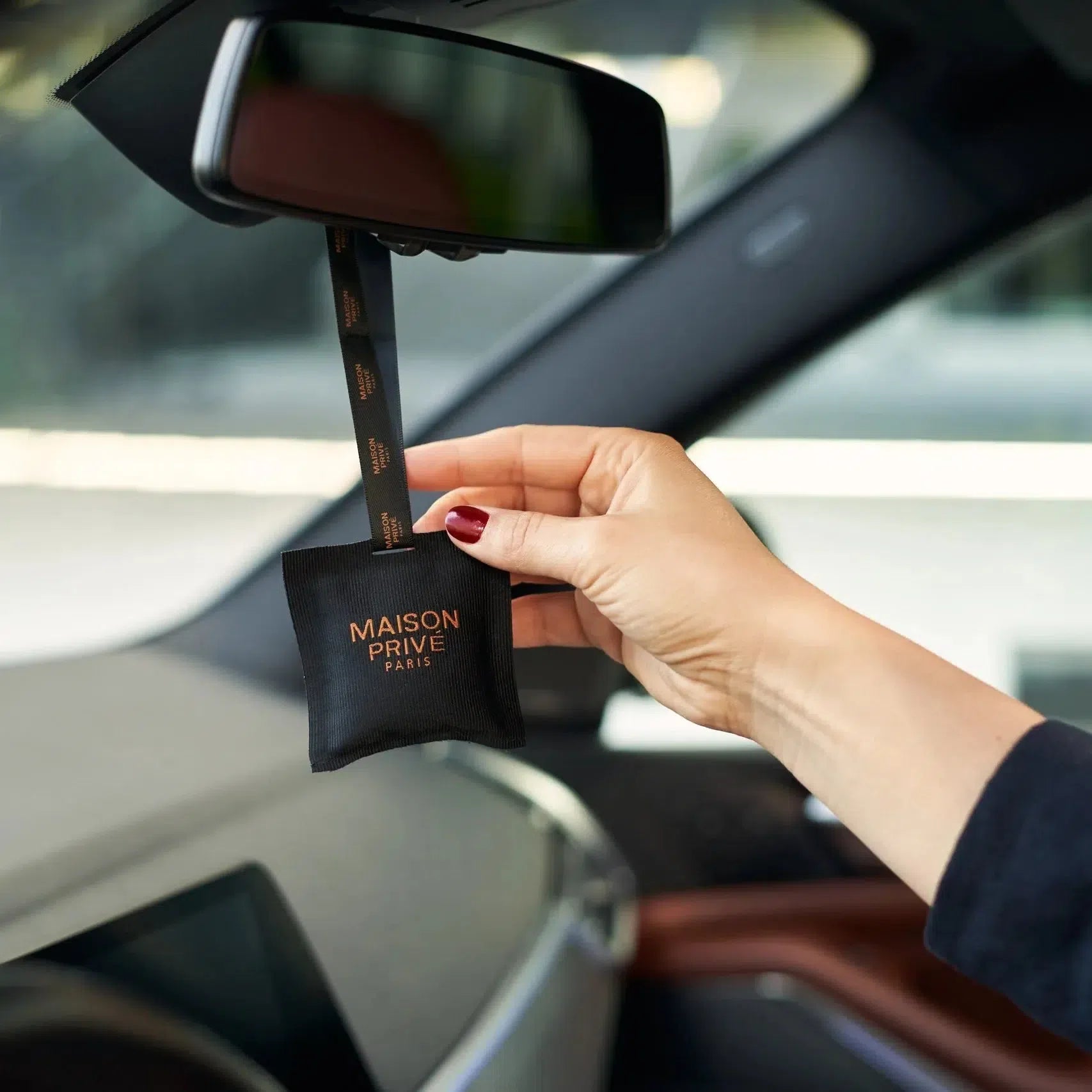 Automobilio kvapas, Obuoliai ir Cinamonas-Maison Prive Paris-Misiule.lt